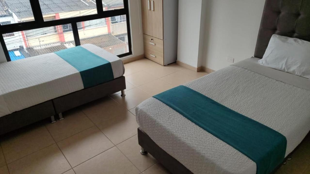 Aparta Suite Plaza Premium - Bogota — Fotos 1